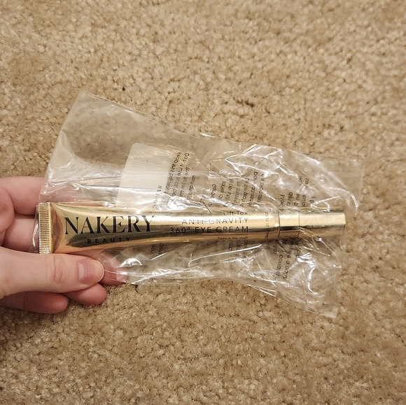 Nakery Beauty's Lift-Tox Anti-Gravity 360° Eye Cream - Picture 1 of 1